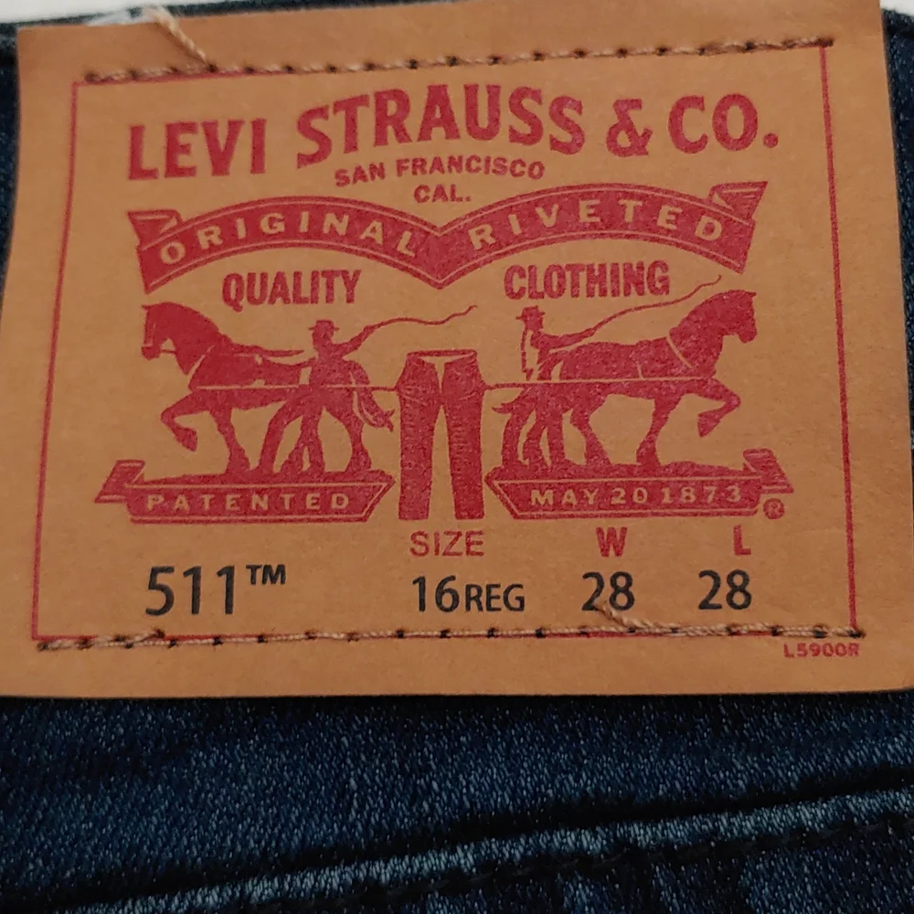 Levi's 511 Boys Size 16 Regular Slim Fit Jeans NWT